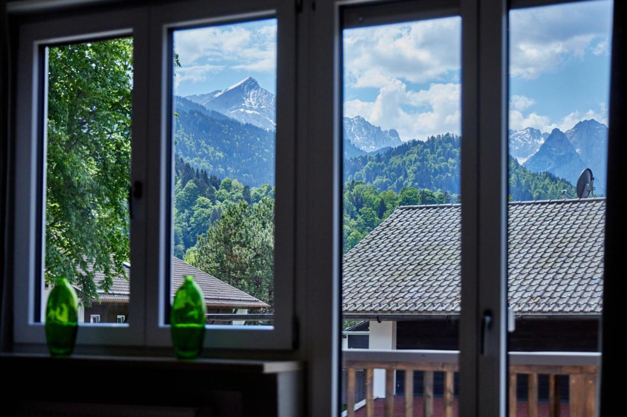 Ferienwohnung Reintal Mit Sauna Fuer 2-6 Personen 110 Qm Garmisch-Partenkirchen Esterno foto